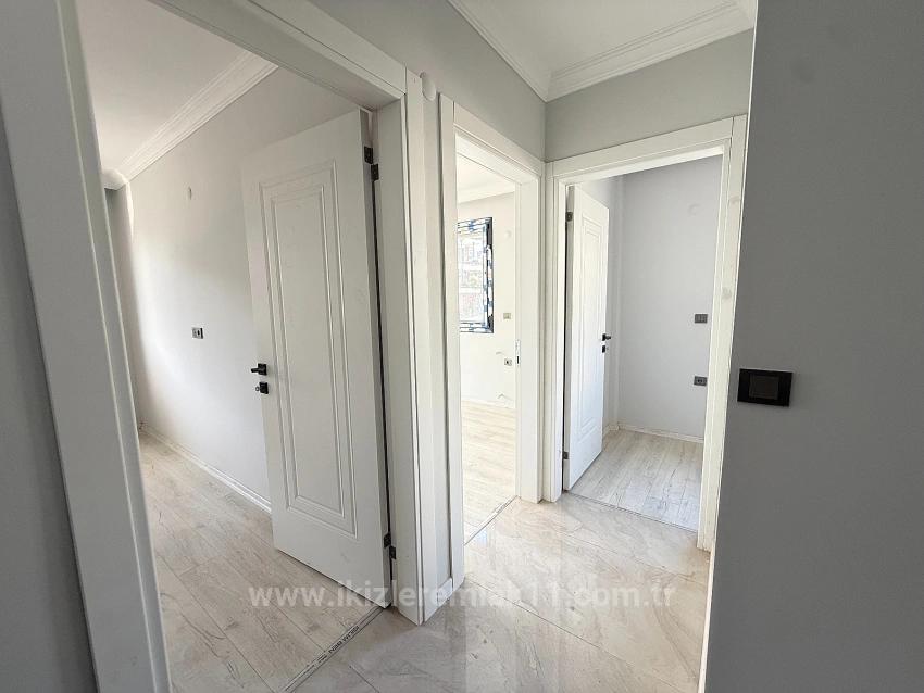 Freistehende 3+1-Villa Mit Garten Zum Verkauf In Doğanbey, Seferihisar