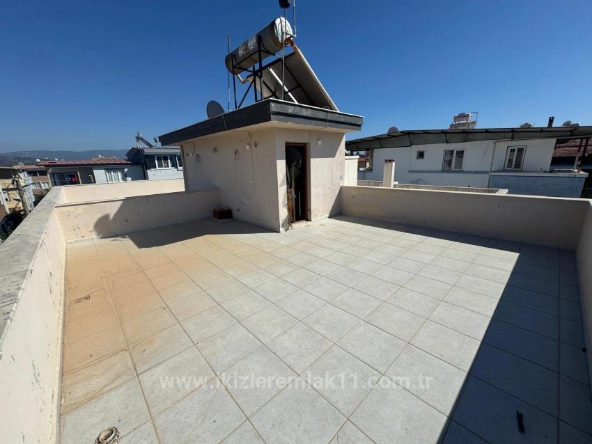 2+1 Duplex-Sommerhaus Zum Verkauf Im Doğanbey Center, Seferihisar