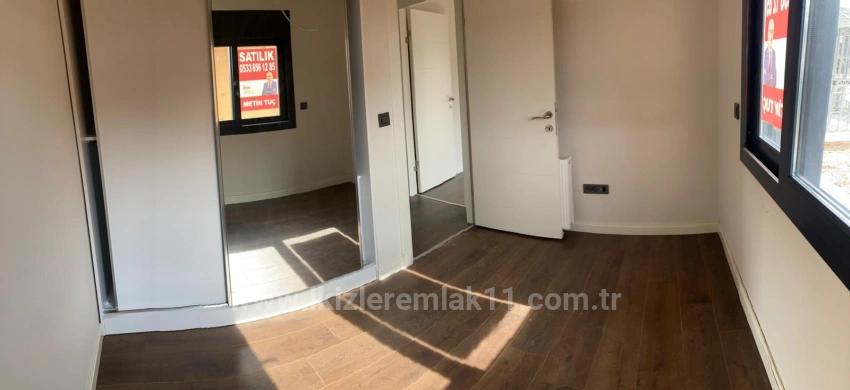3+1-Maisonette-Villa Mit Großem Garten In Doğanbey, Seferihisar Zu Verkaufen