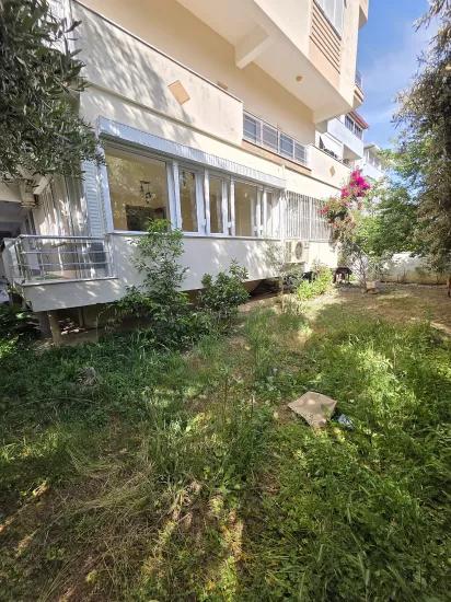 Zum Verkauf - Unabhängige Wohnung Mit Garten - In Gümüldür - 200 Mt Vom Meer Entfernt