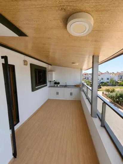 In Gümüldür, 100m Vom Meer Entfernt, Voll Möblierte Villa Mit Großem Garten
