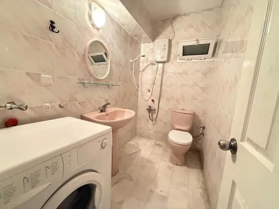 Seferihisar Ürkmez Im Zentrum zu verkaufen 2 + 1 80 metre² Wohnung