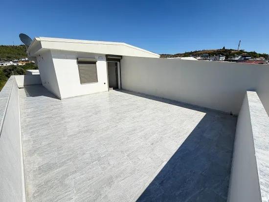 🏡 Luxusvilla mit Pool, neu, Innerhalb der Wohnanlage In Seferihisar Ürkmez