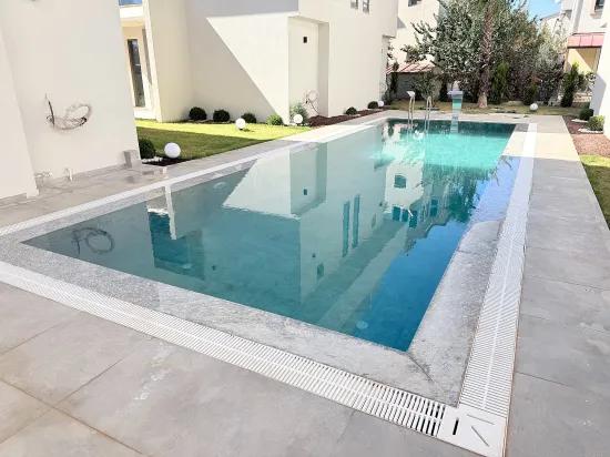🏡 Luxusvilla mit Pool, neu, Innerhalb der Wohnanlage In Seferihisar Ürkmez