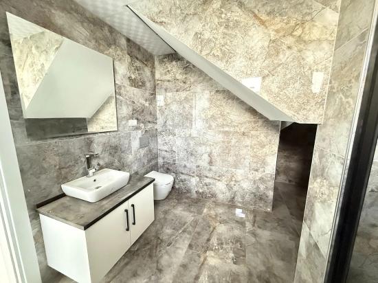 3+1 Duplex-sommerhaus Mit Pool In Seferihisar Doğanbey