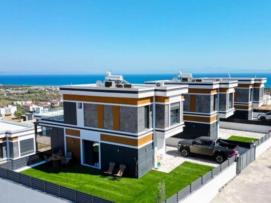 Freistehendes Einfamilienhaus In Seferihisar Doğanbey Mit Großem Garten Und Panoramablick Auf Das Meer Zu Verkaufen