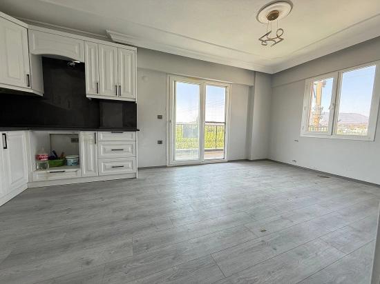 2 + 1 Wohnung Zum Verkauf Im Zentrum Von Seferihisar Ürkmez