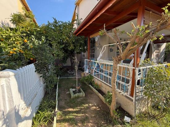 3+1 Villa Mit Garten Zum Verkauf Am Meer In Seferihisar Ürkmez
