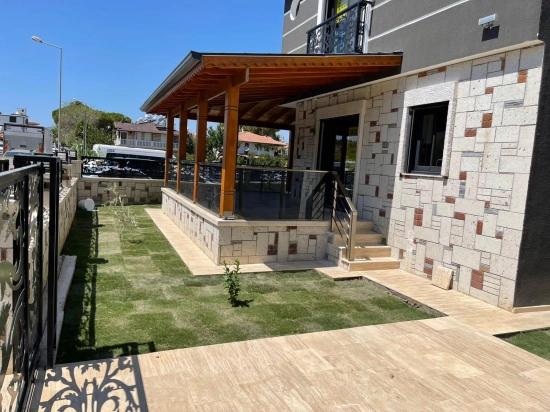 Luxuriöse Und Komfortable Duplex-Villa Am Meer In Seferihisar Ürkmez Zu Verkaufen