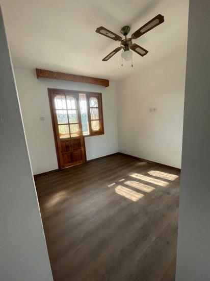 3+1 Maisonette-villa Mit Garten In Seferihisar Ürkmez, Direkt Am Meer Zu Verkaufen.