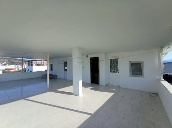 Freistehende 6+1 Villa Mit Garten Zum Verkauf In Doğanbey, Seferihisar