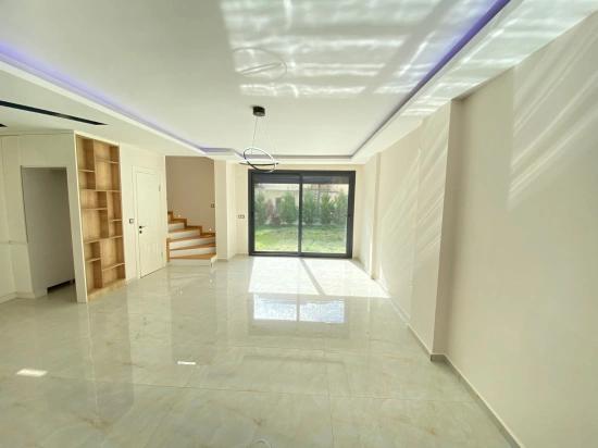 Freistehende 3+1 Ultra-luxusvilla Am Meer Zum Verkauf In Doğanbey