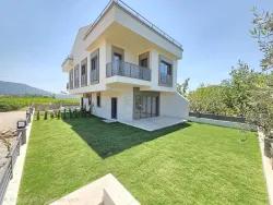 4+1-Zimmer Einfamilienhaus Zu Verkaufen in Gümüldür İnönü Bz. Menderes Gümüldür - 160 m²