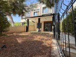 Luxuriöse 3 + 1-Maisonette-Villa Zum Verkauf Im Zentrum Von Seferihisar Ürkmez