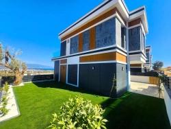 3+1-Zimmer Sommerhaus Zu Verkaufen in Atatürk Bz. Seferihisar Doğanbey - 200 m²