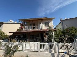 3+1 Villa Mit Garten Zum Verkauf Am Meer In Seferihisar Ürkmez
