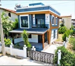 Brandneue Freistehende 3+1-Villa Zum Verkauf Am Meer In Doğanbey