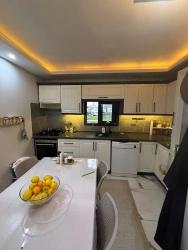 3+1 Maisonette-Ferienhaus Mit Garten Zum Verkauf In Seferihisar Doğanbey