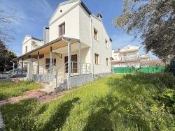 3+1 Maisonette-Villa Zum Verkauf Am Meer In Seferihisar Doğanbey