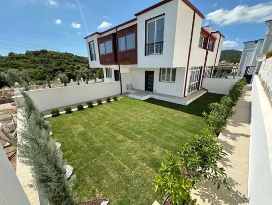 2 1 Villa Ohne Garten Zu Verkaufen In Seferihisar Doganbeypayamli