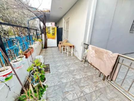 200 M Zum Meer In Ürkmez, Erschwinglicher Preis Zu Verkaufen Erdgeschoss 1 1 Wohnung