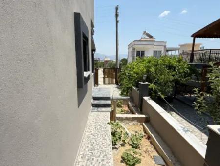 3 1 Gartenvilla Mit Meerblick Zu Verkaufen In Seferihisar Doganbeyde
