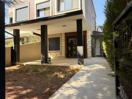 Luxuriöse 3 1 Maisonette-Villa Zum Verkauf Im Zentrum Von Seferihisar Ürkmez