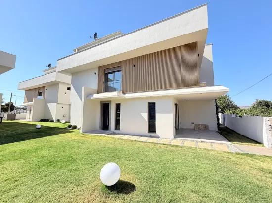 🏡 Luxusvilla Mit Pool, Neu, Innerhalb Der Wohnanlage In Seferihisar Ürkmez