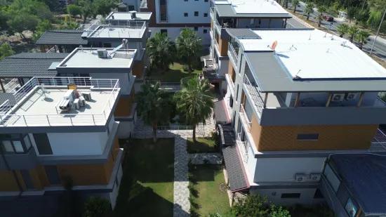 Seferihisar In Bengiler, Am Meer, Im Poolkomplex Zu Verkaufen 3+1 Doppelgeschosswohnung!
