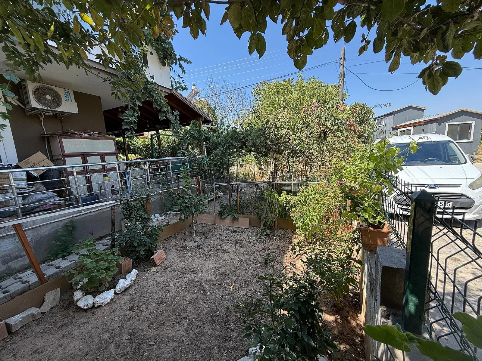 In Ürkmez, Seferihisar, 400m to the sea, cost‑free for sale 2+1 flat