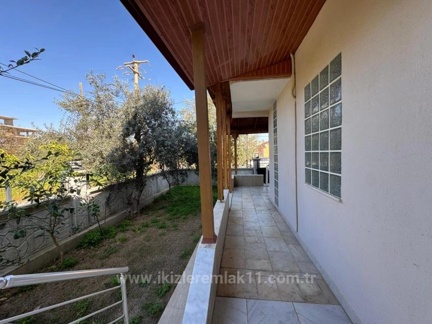 Seferihisar'cumhuriyet District, Meltem Tour Site 4+1 Villa For Sale By The Sea