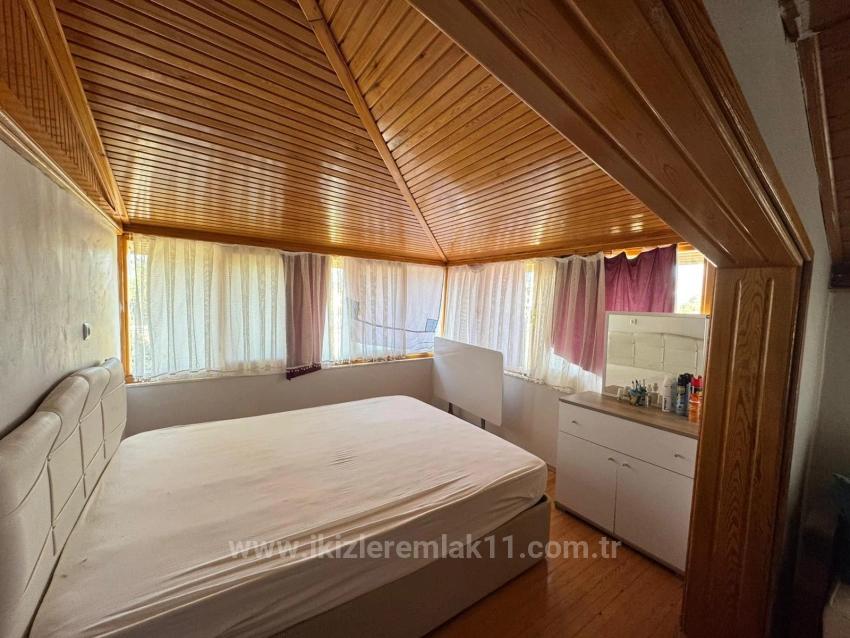 Seferihisar'cumhuriyet District, Meltem Tour Site 4+1 Villa For Sale By The Sea