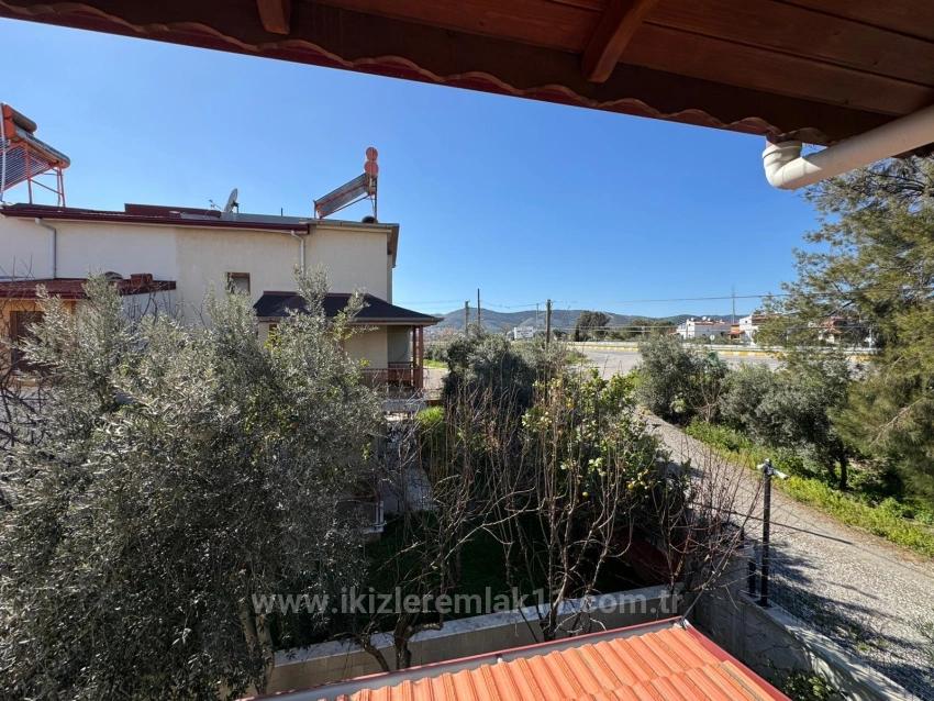 Seferihisar'cumhuriyet District, Meltem Tour Site 4+1 Villa For Sale By The Sea