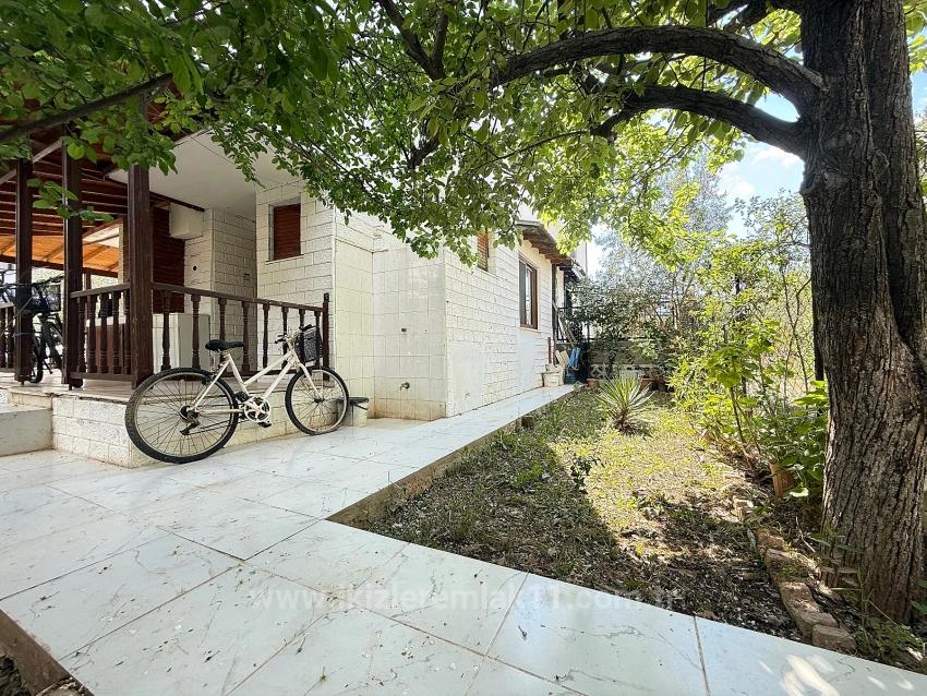 3+1 Duplex Villa With Spacious Garden In Doğanbey Center, Seferihisar