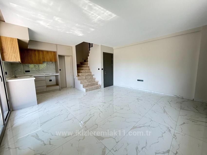 3+1 Ultra Luxury Villa For Sale With Sea View In Doğanbey