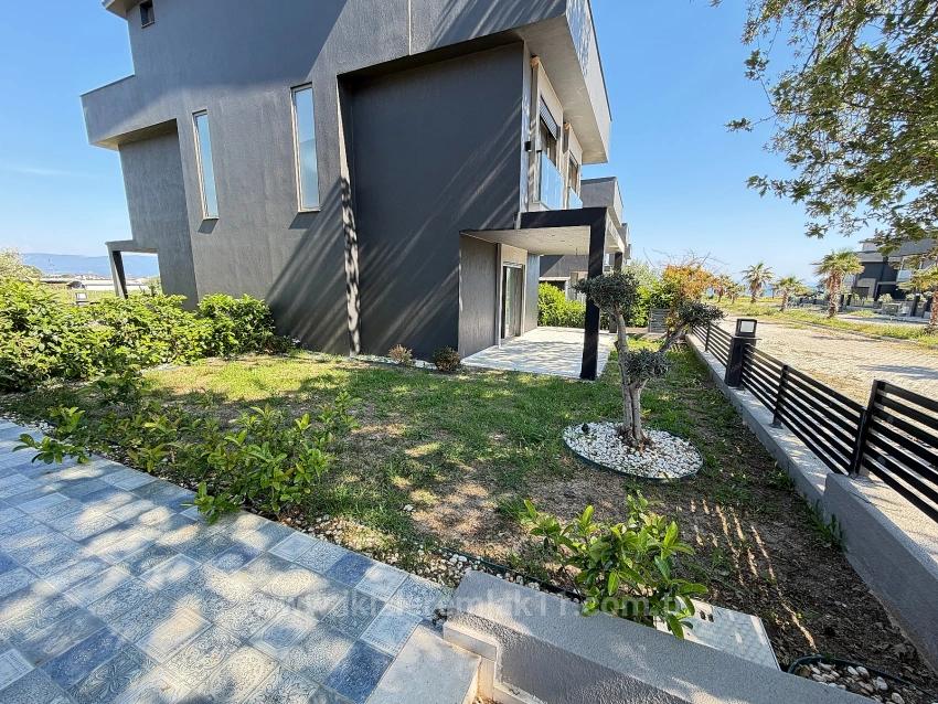 3+1 Ultra Luxury Villa For Sale With Sea View In Doğanbey