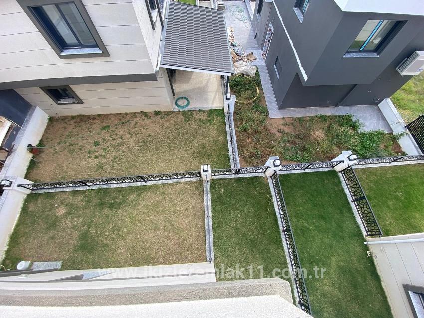 2+1 Bedroom Villa For sale in Cumhuriyet Nbh. Seferihisar Doğanbey - 150 m²