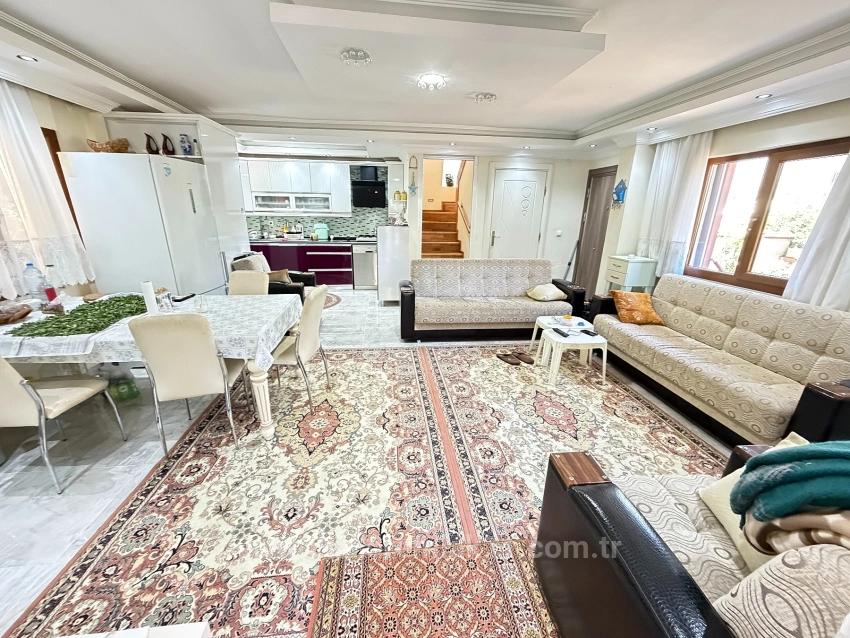 4+1 Detached Villa With Garden For Sale In Doğanbey, Seferihisar