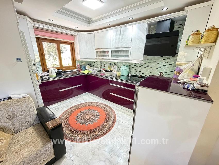 4+1 Bedroom Detached house For sale in Cumhuriyet Nbh. Seferihisar Doğanbey - 300 m²