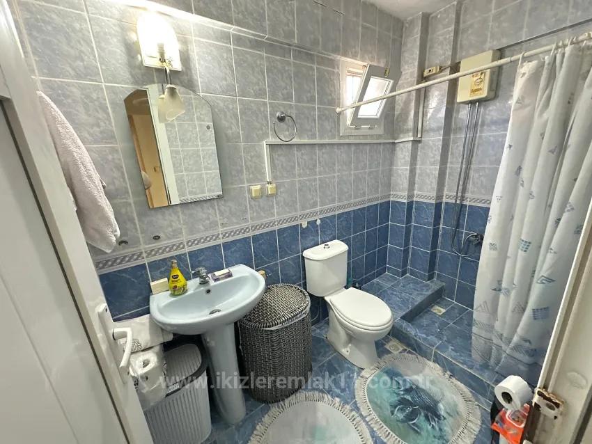Seferihisar Doğanbey'de For Sale 4+1 500M From The Sea Villa
