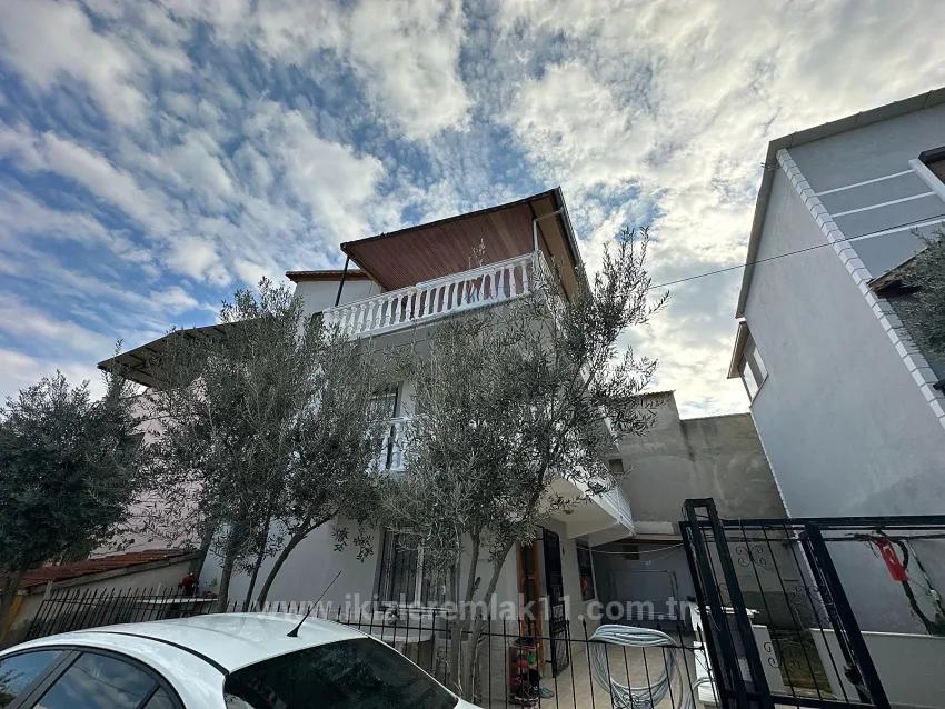 Seferihisar Doğanbey'de For Sale 4+1 500M From The Sea Villa
