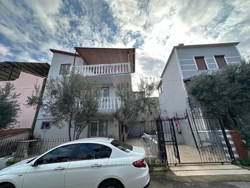 Seferihisar Doğanbey'de For Sale 4+1 500M From The Sea Villa
