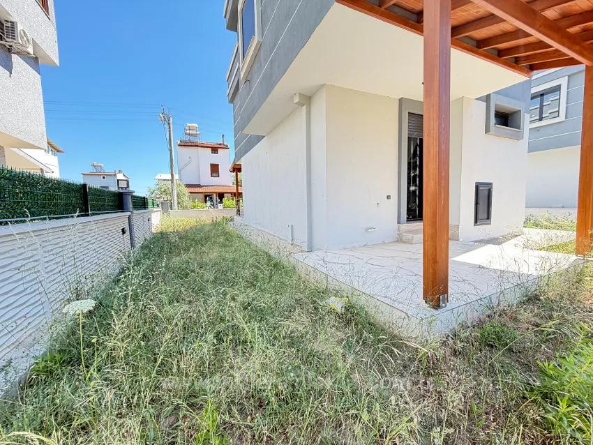 For Sale In Ürkmez Doğanbey Zero Single Detached Wide 3+1 Villa