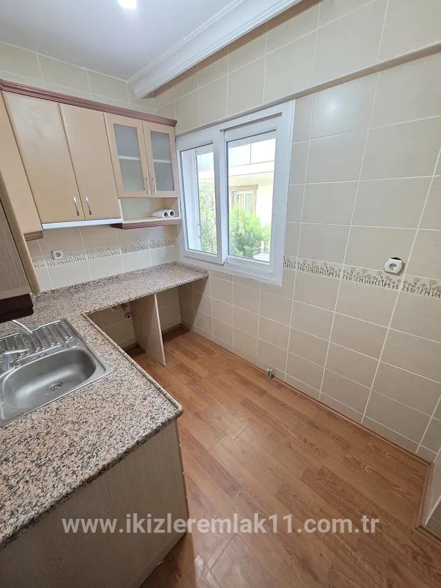 2+1 Bedroom Apartment For sale in Gümüldür Fevzi Çakmak Nbh. Menderes Gümüldür - 90 m²