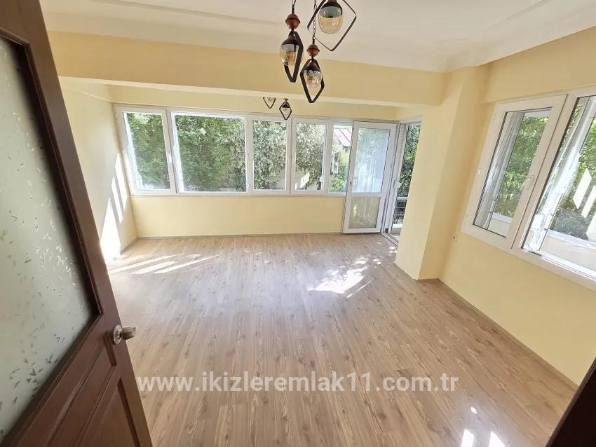 2+1 Bedroom Apartment For sale in Gümüldür Fevzi Çakmak Nbh. Menderes Gümüldür - 90 m²