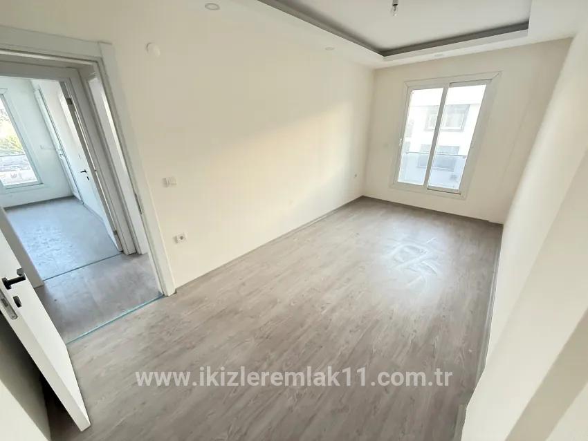 Seferihisar Ürkmez'de Zero 4+1 Duplex Lift Otoparklı To the sea 400 m