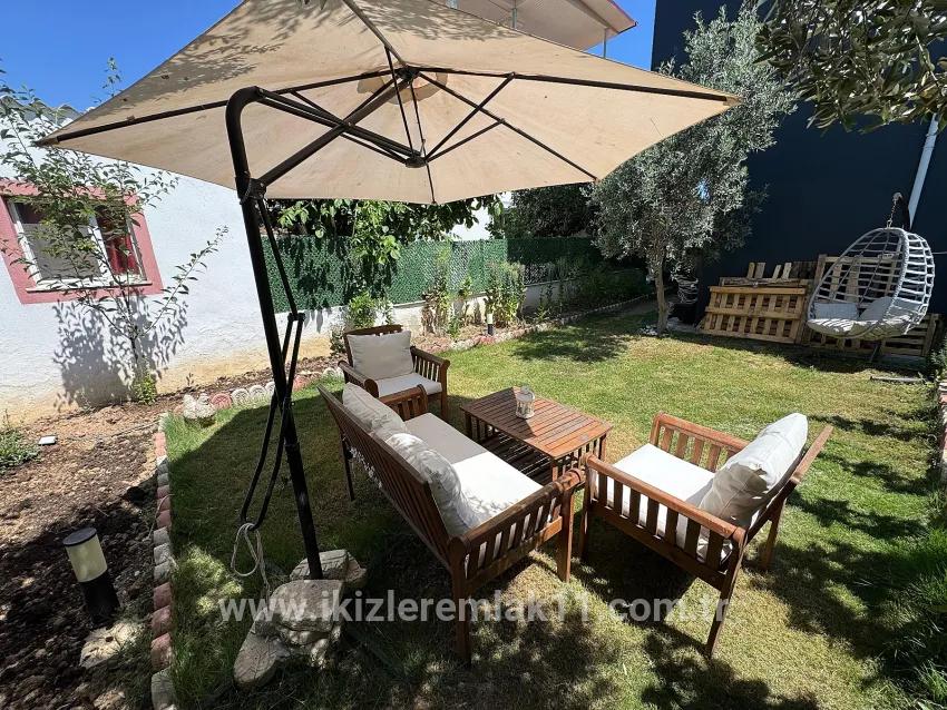 For sale In Seferihisar Doğanbey 3+1 spacious garden duplex summer house