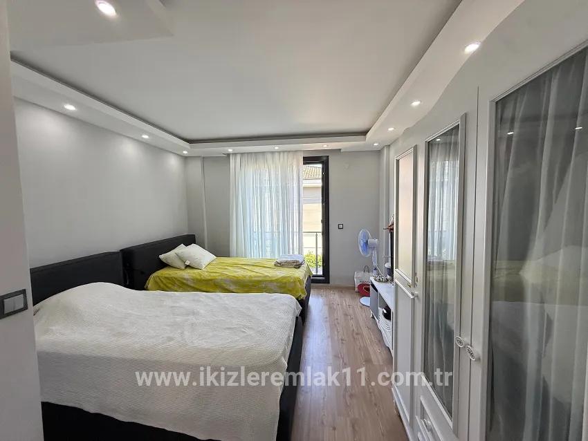In Ürkmez Doğanbey, Detached House with Pool 3+1 Separate Kitchen Large Garden