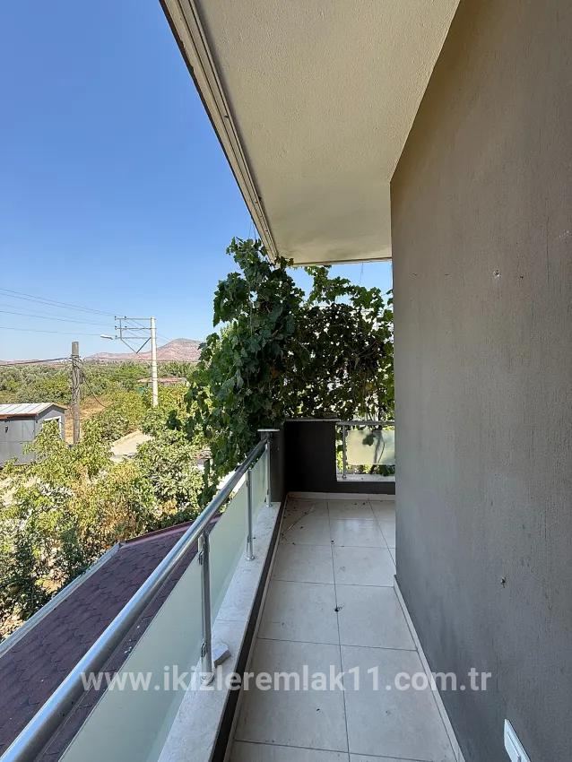 2+1 Bedroom Apartment For sale in Mersin Alanı Nbh. Seferihisar Ürkmez - 85 m²