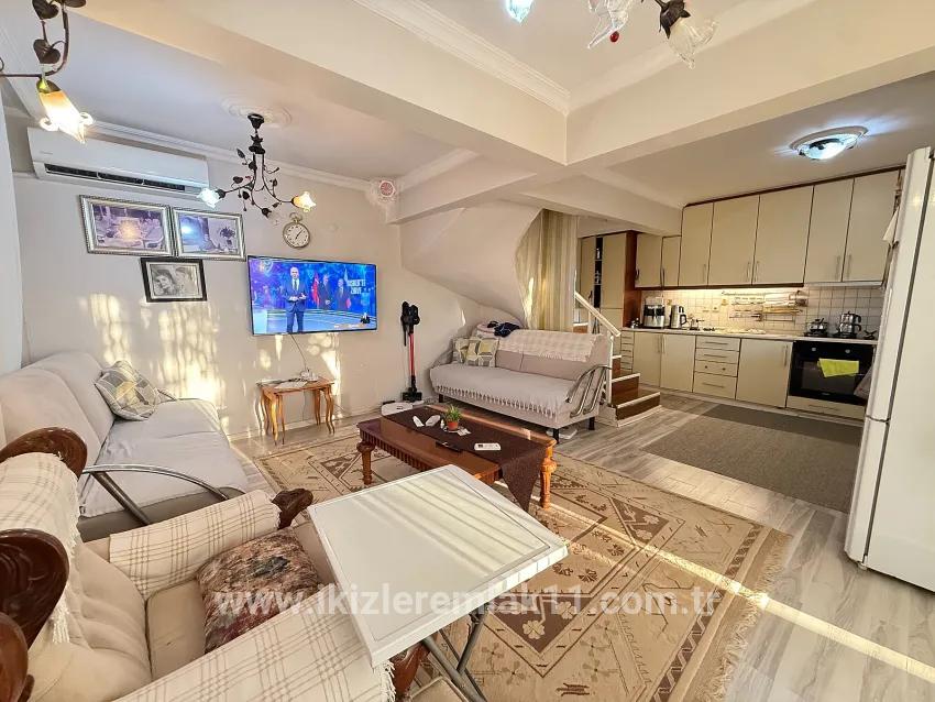 4+1 Bedroom Detached house For sale in Bengiler Nbh. Seferihisar Ürkmez - 210 m²